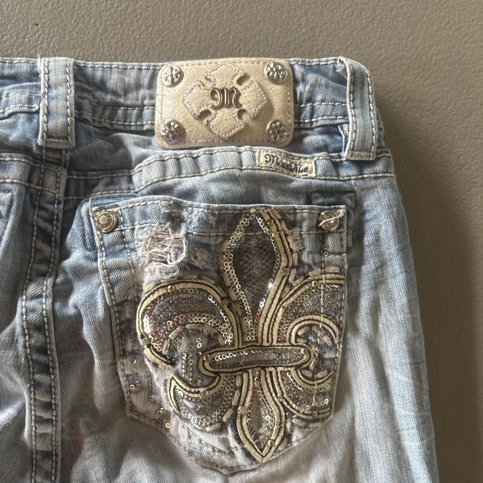Other Miss Me Blue Straight Jeans with Standard Crop Size 31 Women Size 31" - 9 Thumbnail