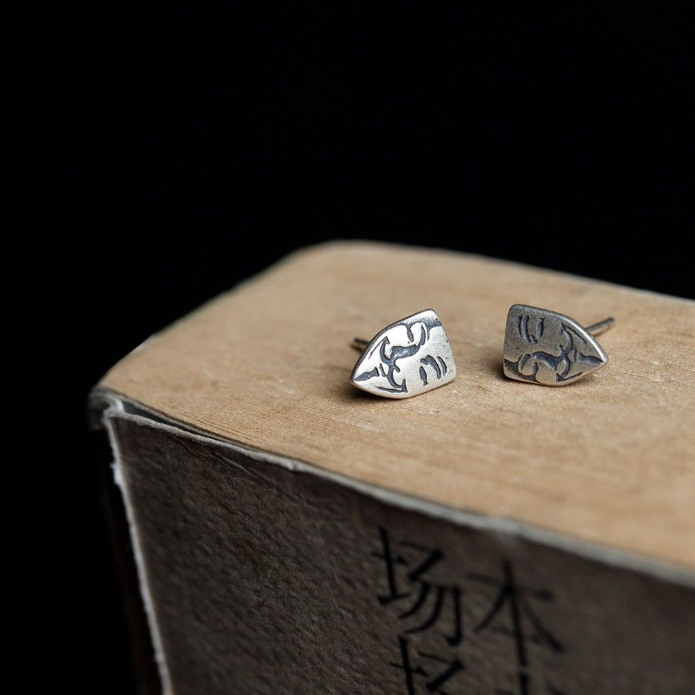 Jewelry V for Vendetta Future Earrings One Pairs Chrome Jewelry Size ONE SIZE - 2 Thumbnail
