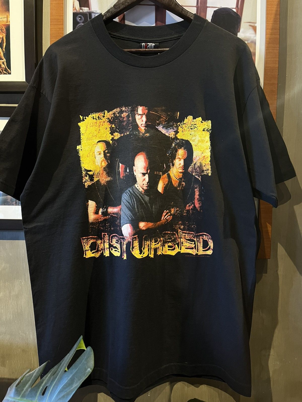 Band Tees × Giant × Vintage 2000 Disturbed T-shirt Size US XL / EU 56 / 4 - 1 Thumbnail