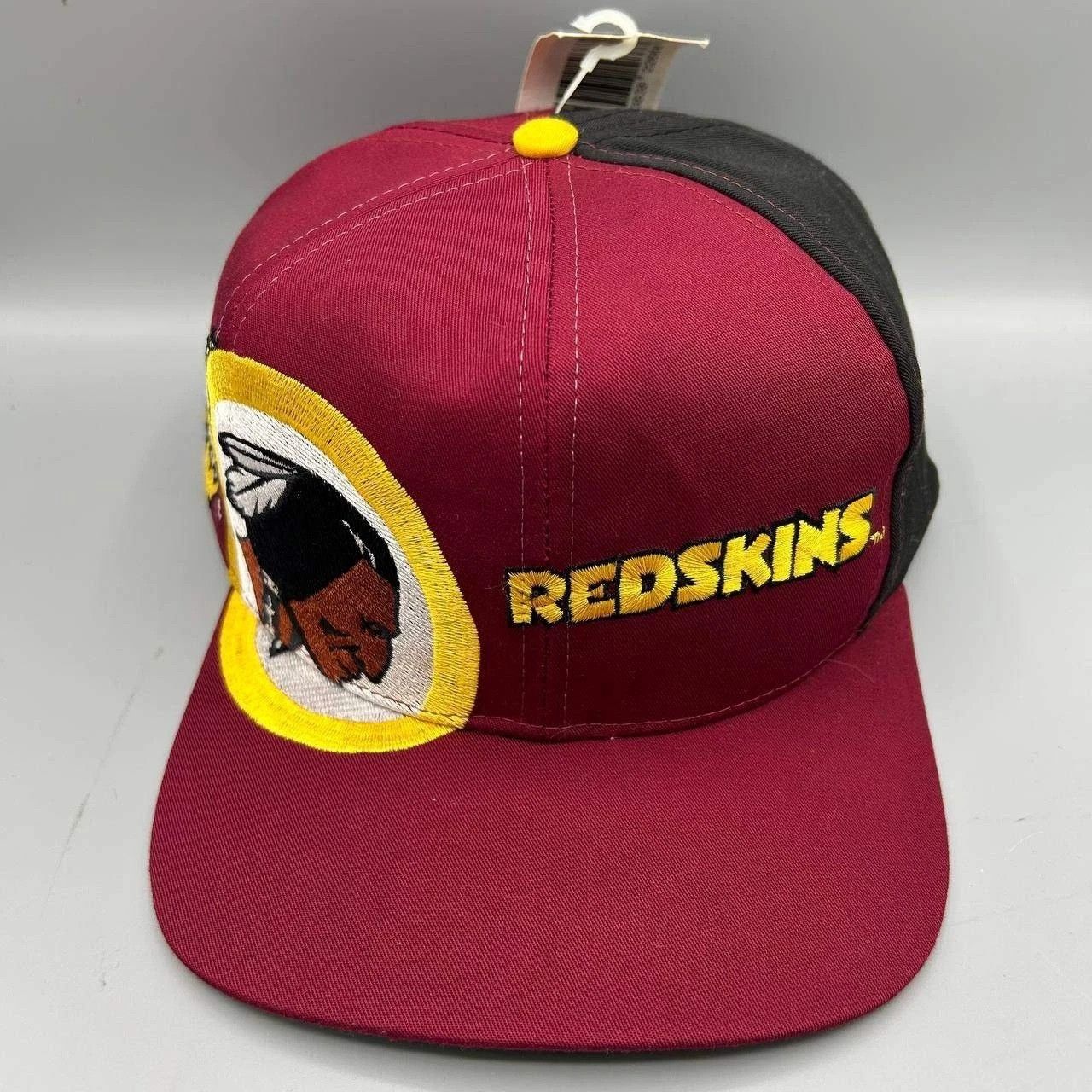 Twins Enterprise Inc. Vintage Washington Redskins Commanders Hat Men Snap Back Cap Size ONE SIZE - 1 Thumbnail