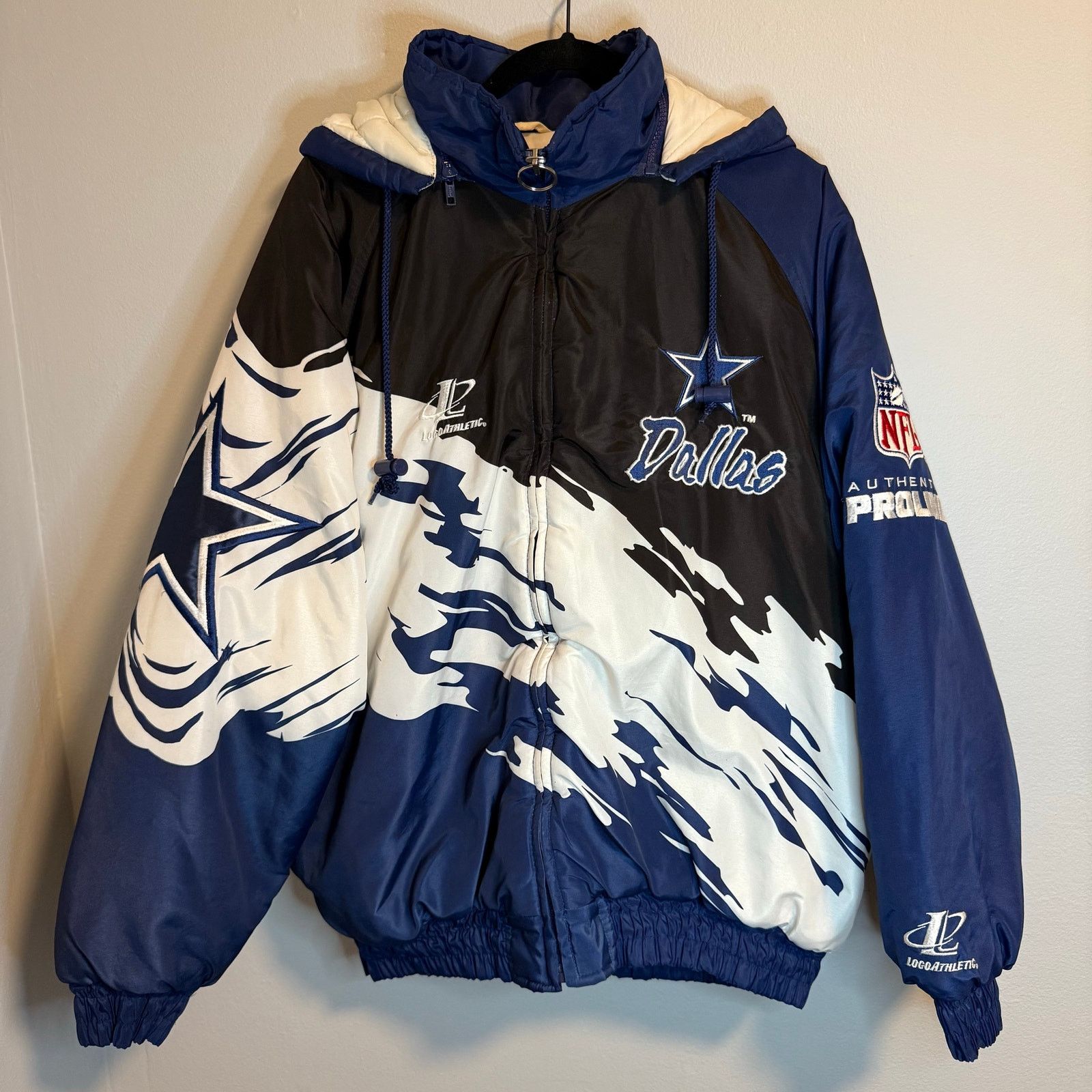 Dallas Cowboys Pro Line NFL Logo Athletics Starter Jacket L