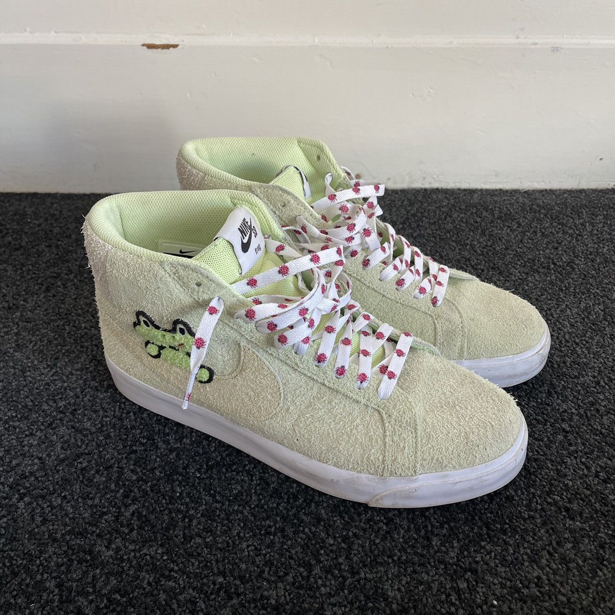 Frog Skateboards × Nike Nike SB x Frog Skateboards Zoom Blazer Mid Size US 9 / EU 42 - 1 Thumbnail