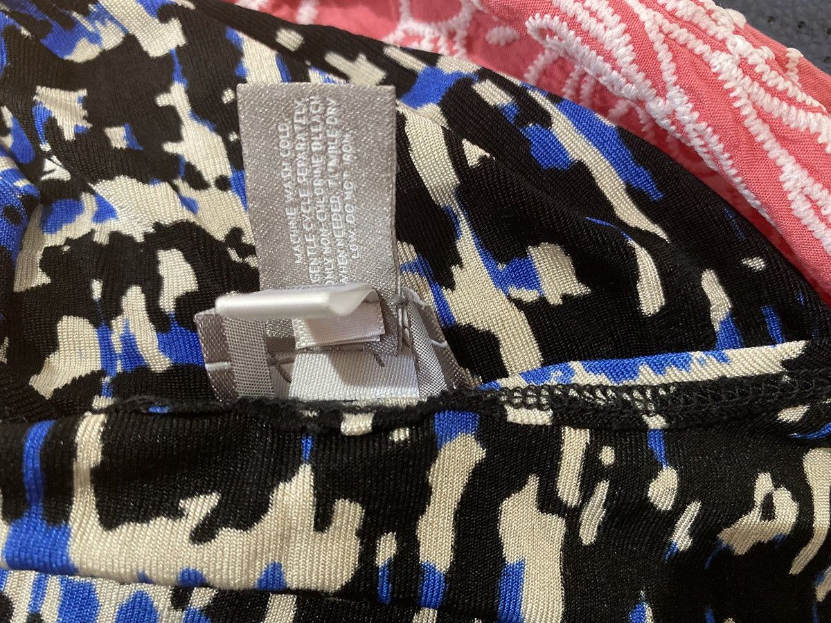 Chicos CHICO'S TRAVELERS Size 2 (Large)Top Stretch Abstract Size L / US 10 / IT 46 - 4 Thumbnail