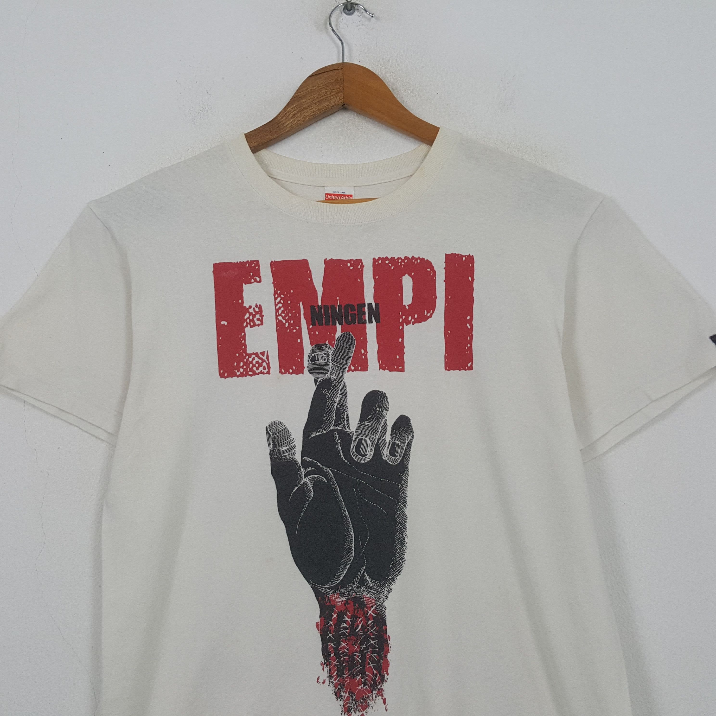 Band Tees Vintage Maximum Hormone Japan Metal Rock Band T-shirt RR1 Size US L / EU 52-54 / 3 - 4 Thumbnail