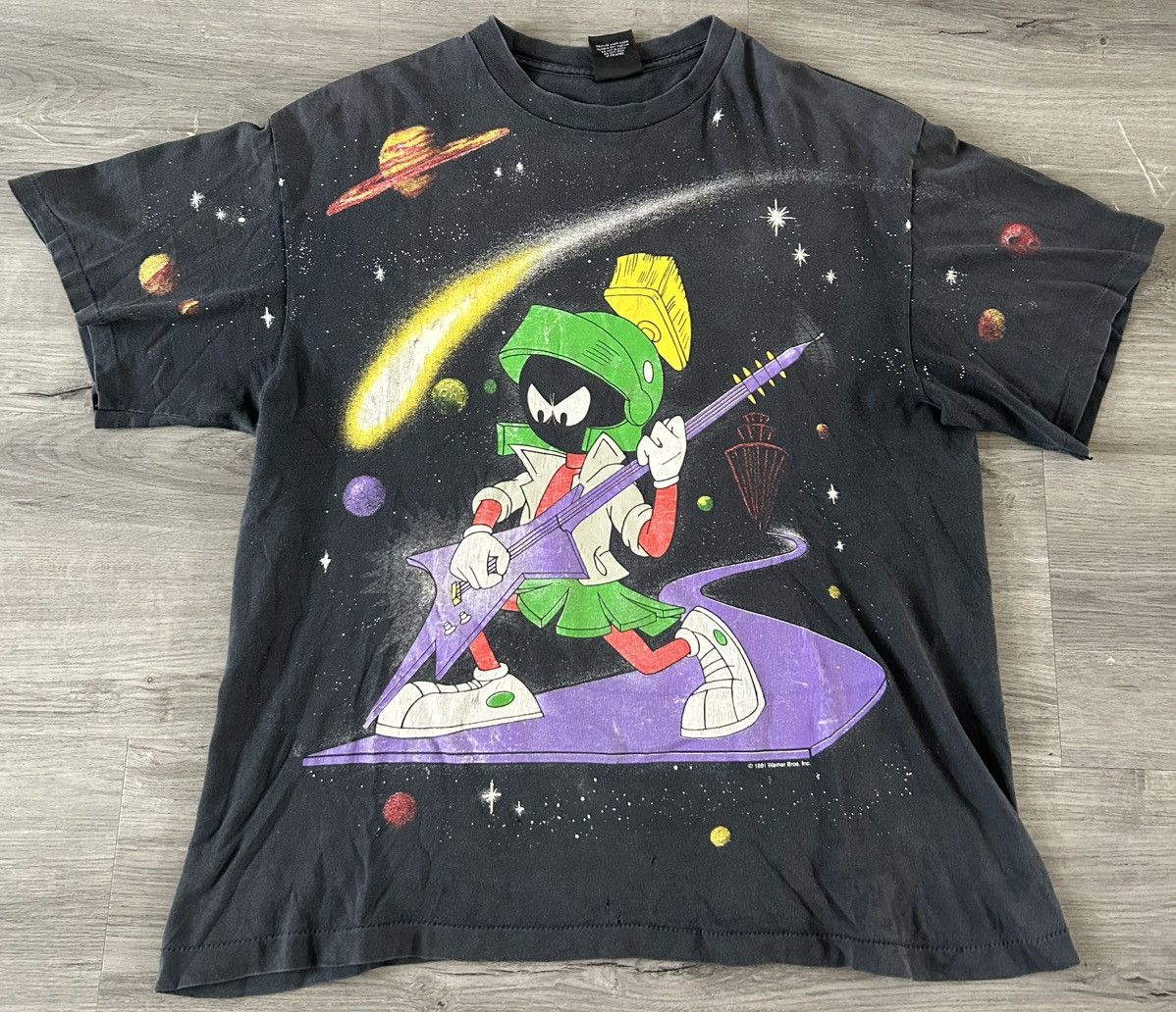 Giant Vintage 1991 Looney Tunes Marvin the Martian AOP t-shirt Size US XL / EU 56 / 4 - 1 Thumbnail