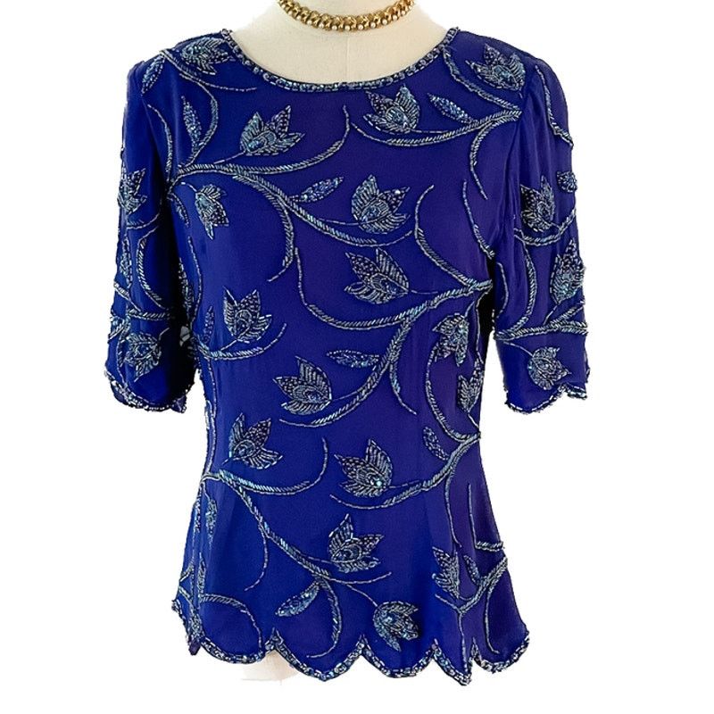 Vintage Vintage 100% silk floral beaded scalloped hem blouse S Size S / US 4 / IT 40 - 3 Thumbnail