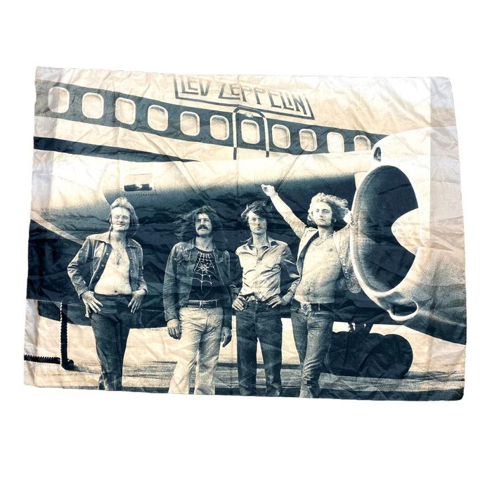 Vintage 2006 Led Zeppelin Flag Wall Hanging Scarf Made in Italy | Grailed