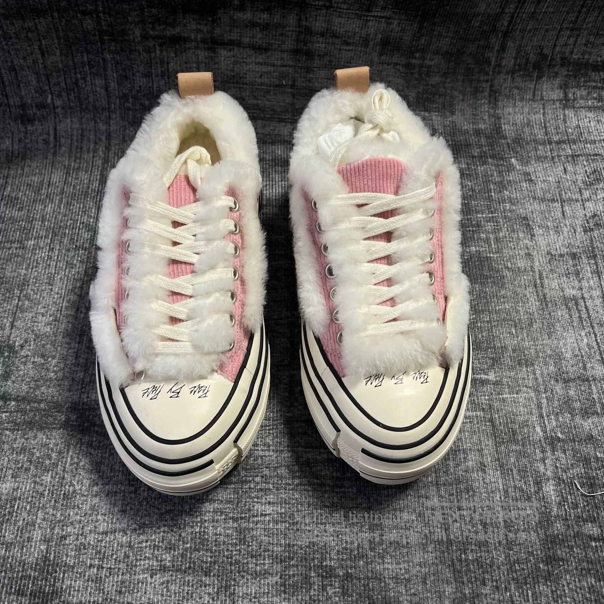 Adidas pink winter warmers plush casual sneakers. Size US 6.5 / IT 36.5 - 2 Thumbnail