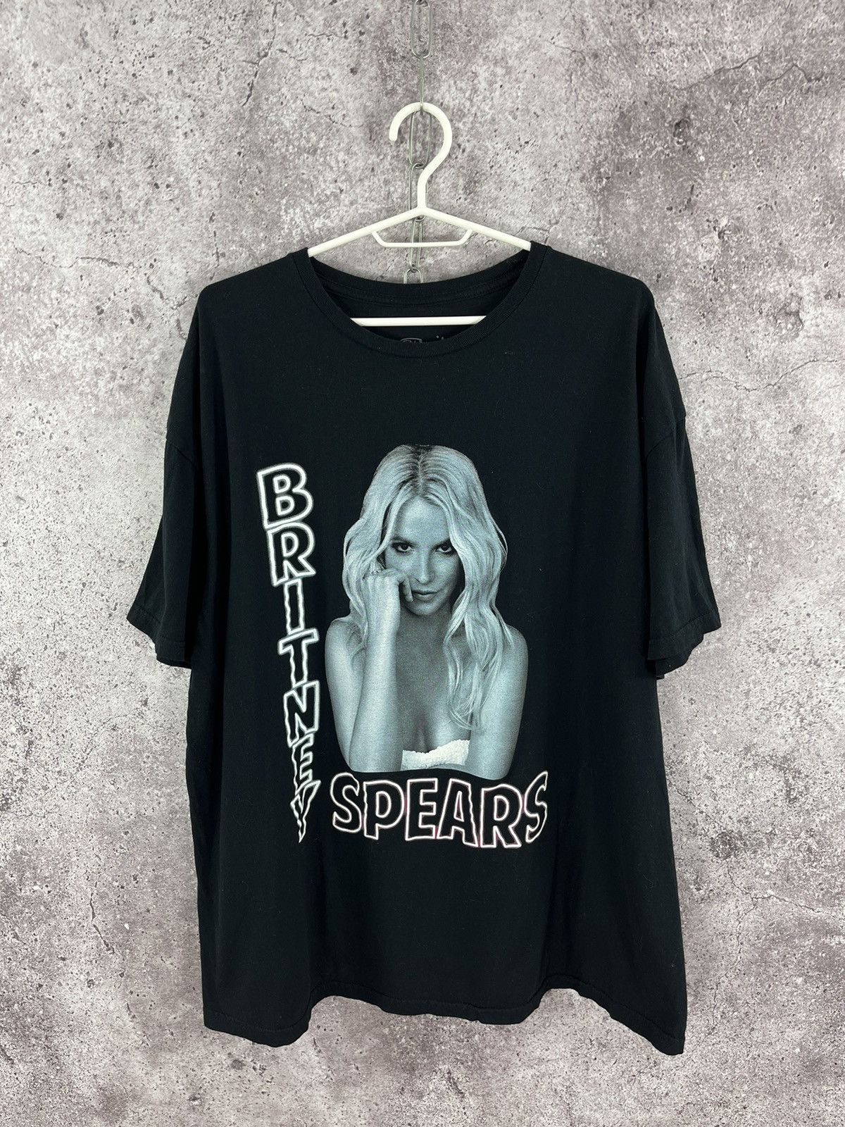 Band Tees Britney Spears 2023 T-Shirt Big Logo Black Size L Size US L / EU 52-54 / 3 - 1 Thumbnail