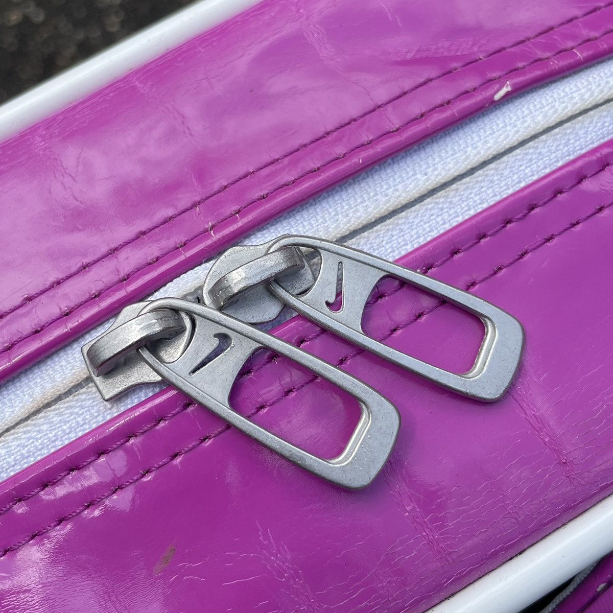 Nike Nike Vinly Pink Small Messenger Bag Size ONE SIZE - 18 Thumbnail