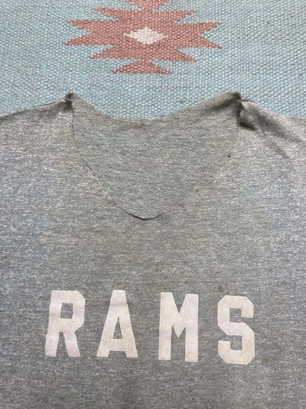 Vintage 70s t shirt chopped Rams gray tri blend boxy cropped medium Size US M / EU 48-50 / 2 - 5 Thumbnail