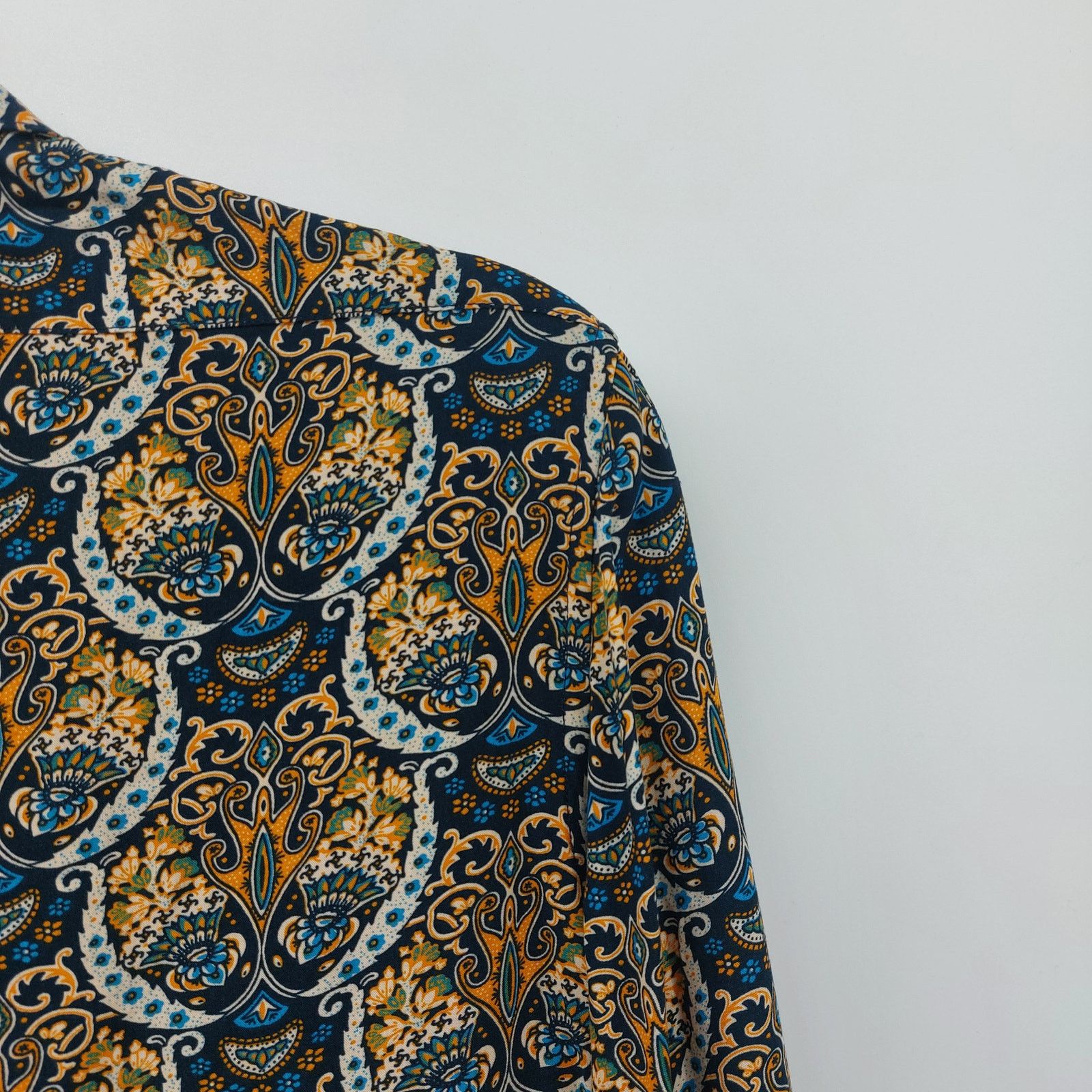 Other Devil's Advocate Paisley Blue Tan Long Sleeve Button Down M Size M / US 6-8 / IT 42-44 - 14 Thumbnail