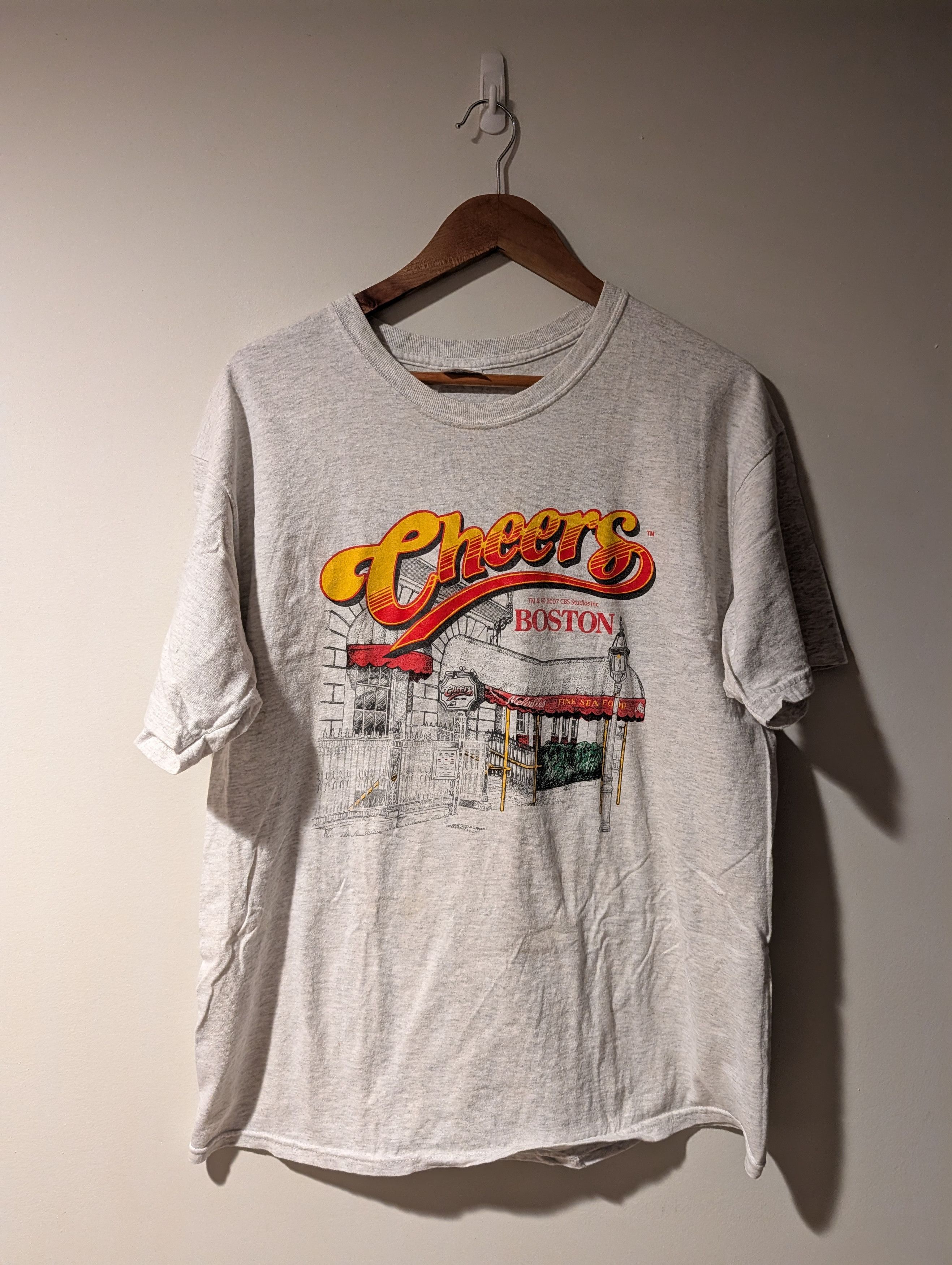 Gildan Vintage 2004 Cheers Boston CBS TV Show Promo Large T-Shirt Size US L / EU 52-54 / 3 - 1 Thumbnail