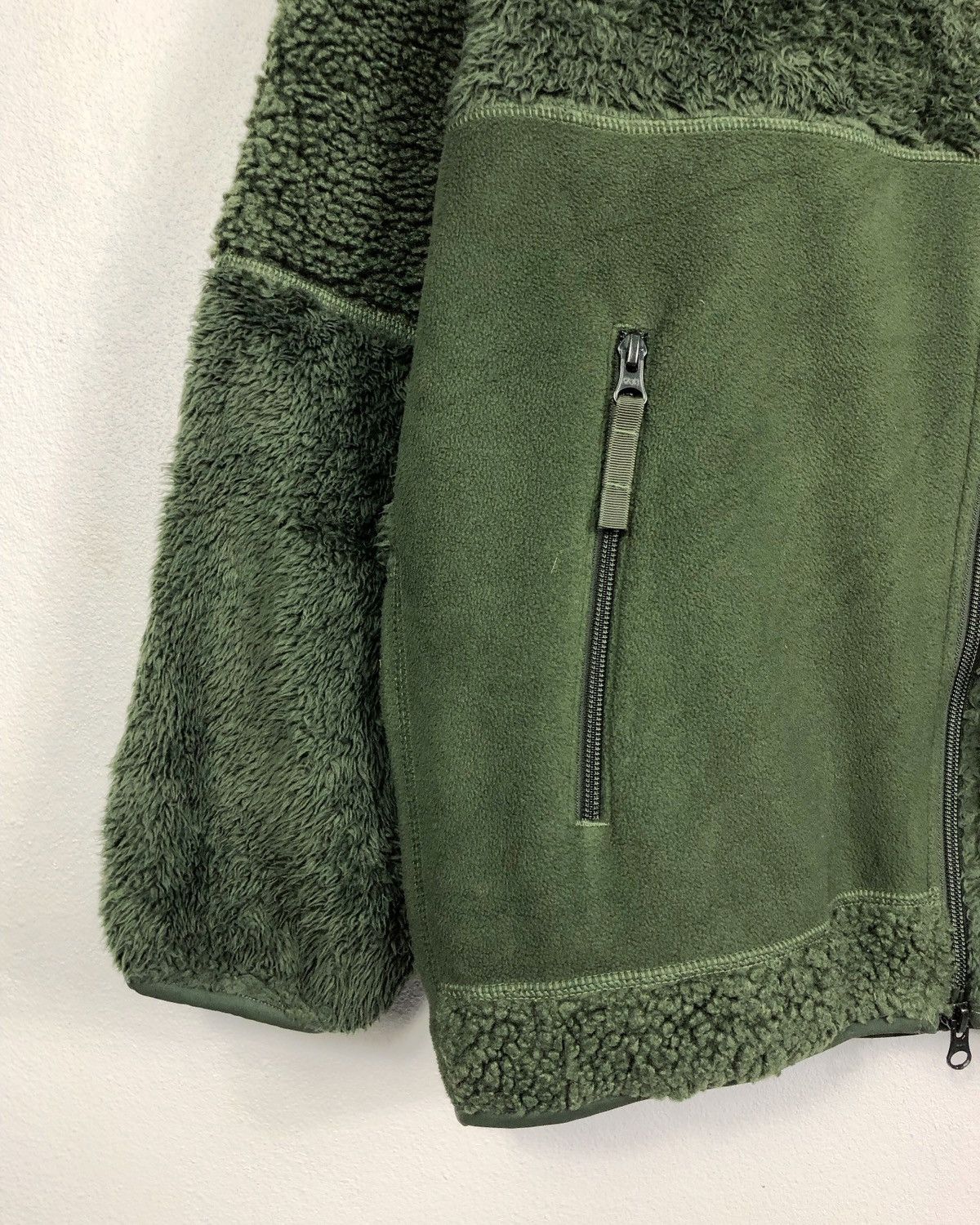 Engineered Garments × Uniqlo Rare Uniqlo X Engineered Garments Fleece Jacket Size US L / EU 52-54 / 3 - 5 Thumbnail