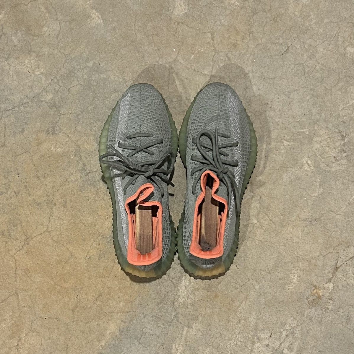 Yeezy Adidas Yeezy Boost 350 V2 Desert Sage 2020 US 8 Size US 8 / EU 41 - 12 Thumbnail