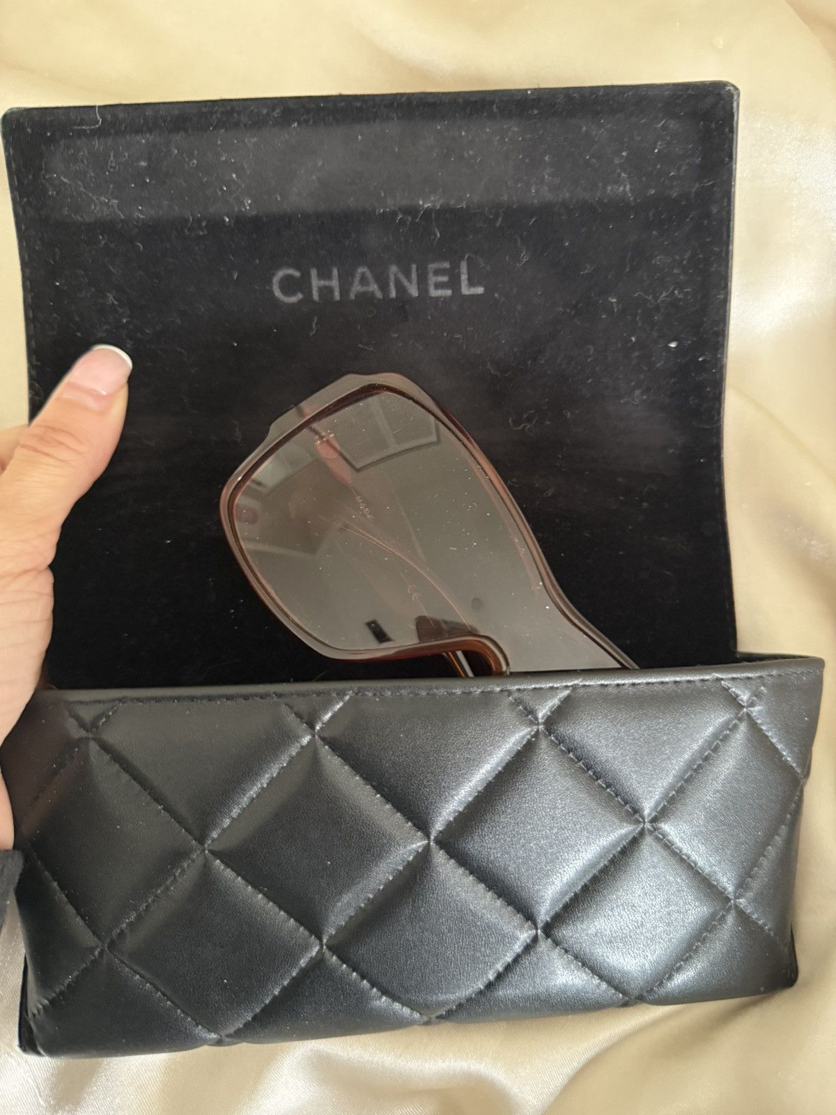 Chanel Chanel Sunglasses Size ONE SIZE - 4 Thumbnail