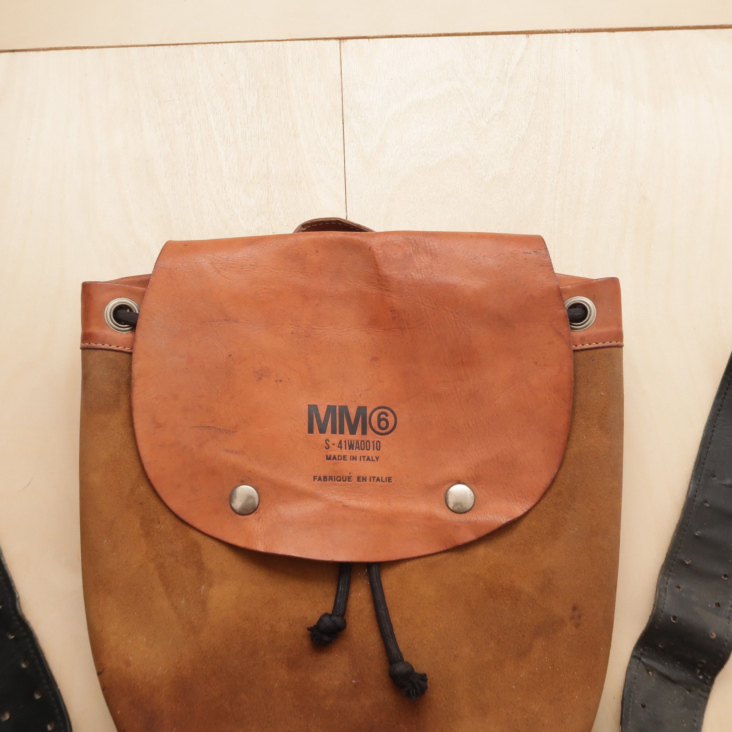 Maison Margiela FW 2018 Leather Backpack Military Distressed Size ONE SIZE - 3 Thumbnail
