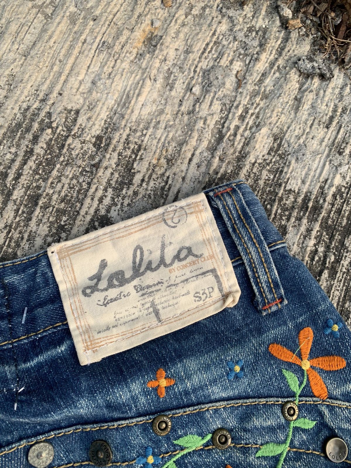 Japanese Brand Flare Lolita jeans washed flowers embroidery wide leg jeans Size 25" / US 0 / IT 36 - 14 Thumbnail