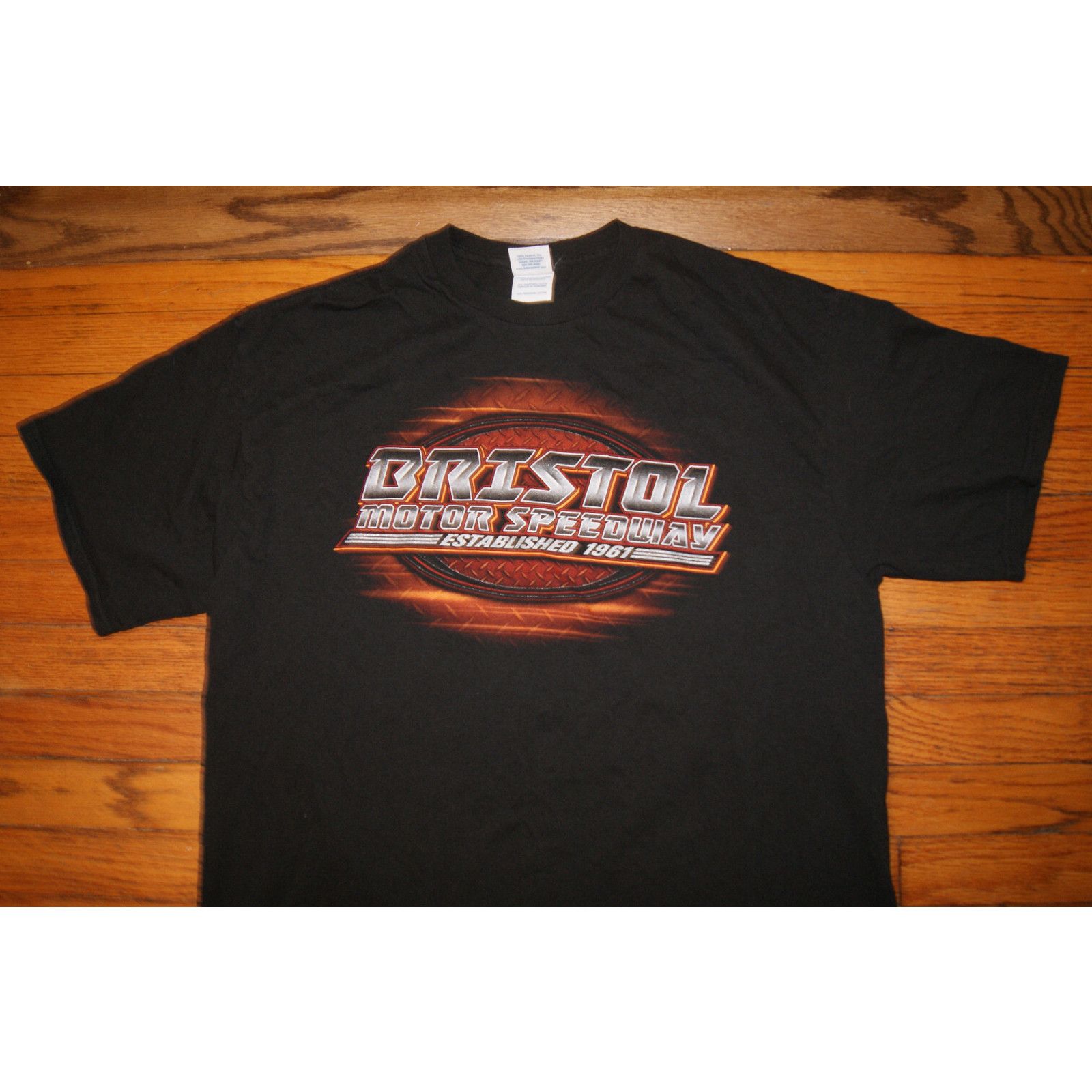 Delta Bristol Motor Speedway Thunder Large TShirt NASCAR 2 Sided Size US L / EU 52-54 / 3 - 2 Thumbnail