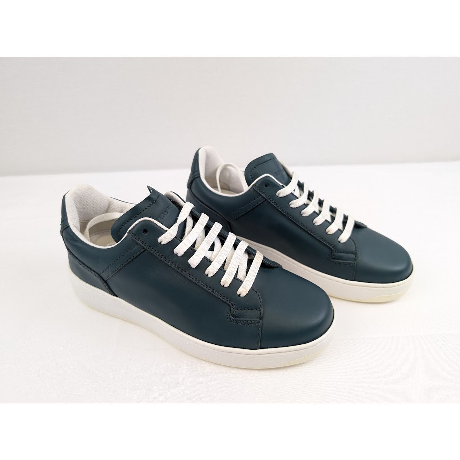 Bottega Veneta o1rshd1 Bolt Calf Low-Top Sneakers in Ottanio Size US 8.5 / EU 41-42 - 12 Thumbnail