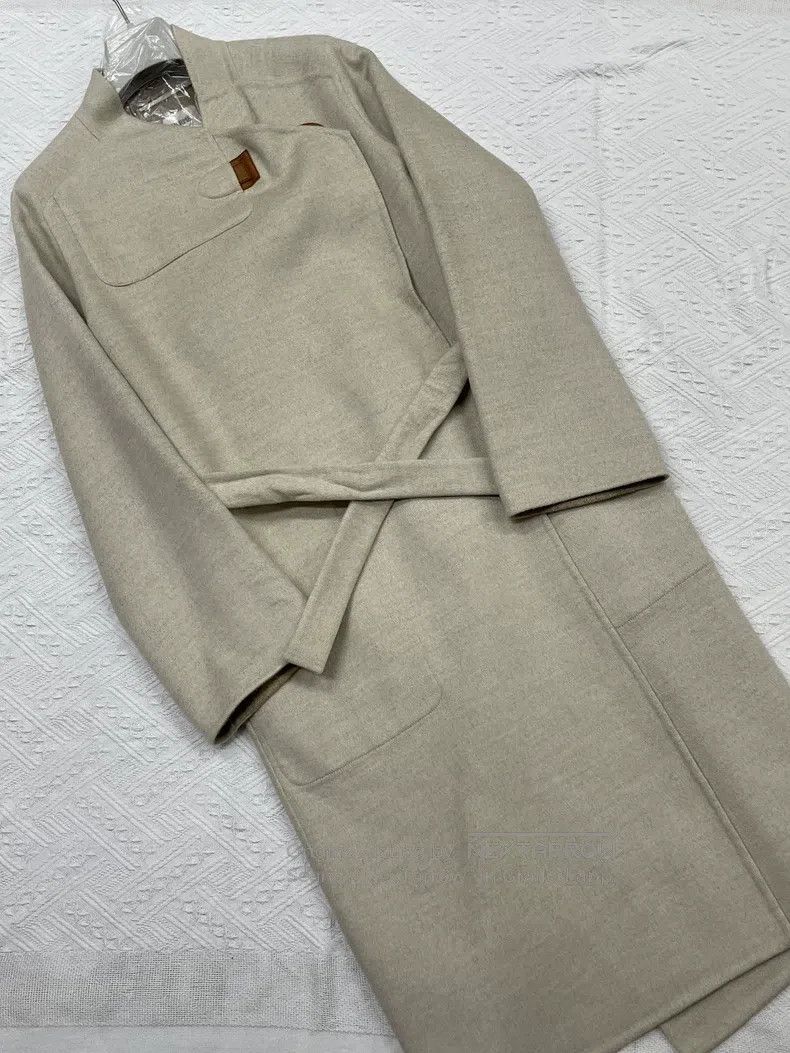 Hermes Hermes Beige and Leather Faux Fur Vest Jacket Size XXS / US 00 / IT 34 - 1 Thumbnail