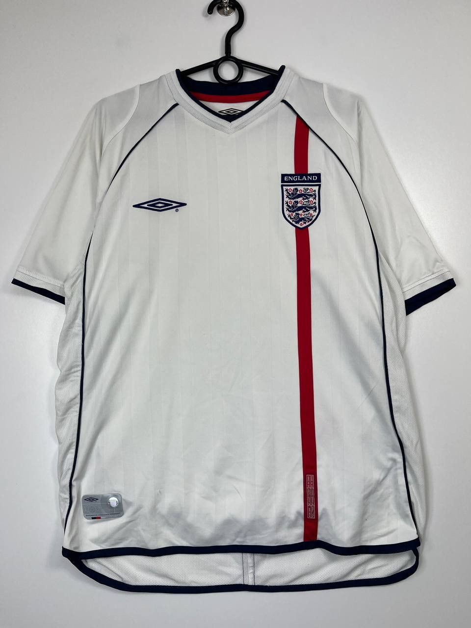 Umbro England 2003 2005 Home Football Shirt Jersey Umbro Mens L Size US L / EU 52-54 / 3 - 1 Thumbnail