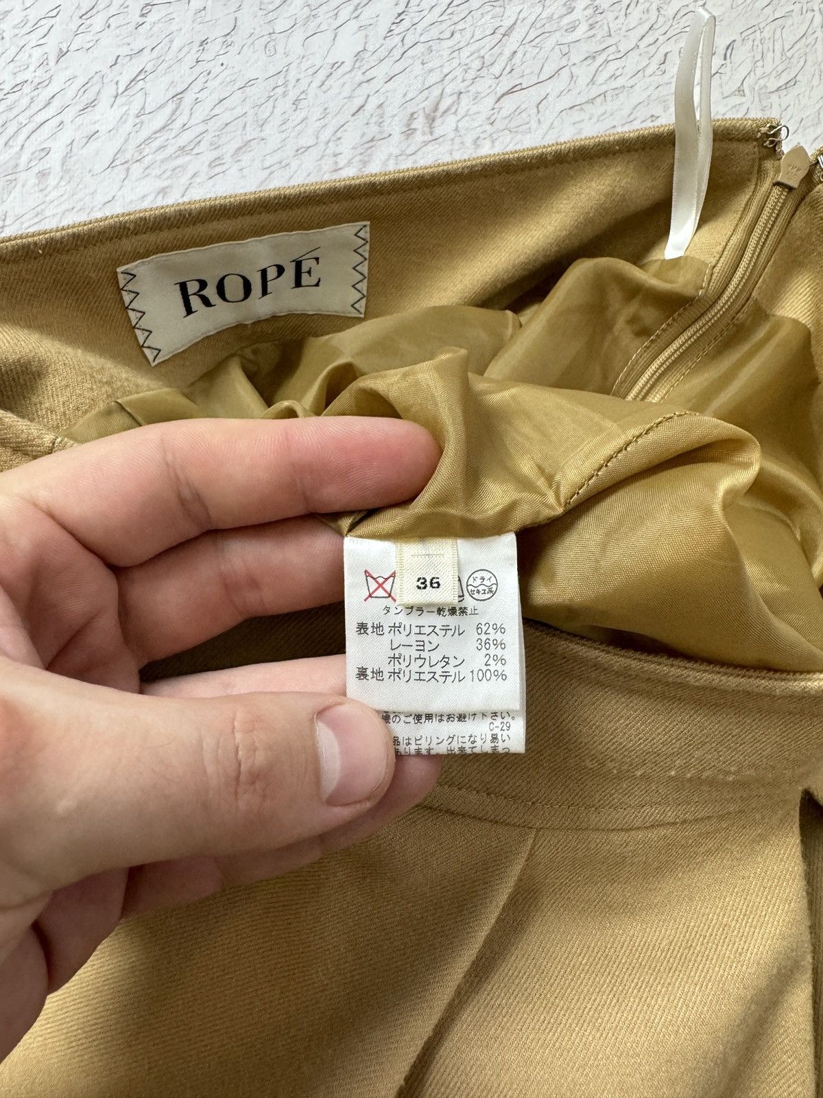 Designer × Japanese Brand Rope Japanese brand Camel beige mini skirt size 36 (S) Size 27" / US 4 / IT 40 - 7 Thumbnail