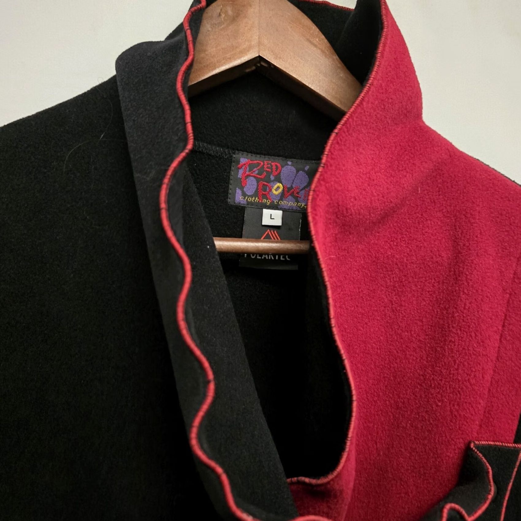 Brandblack VINTAGE Red Rover Fleece Coat Women L Black Red Regal Jacket Raincoat cowl neck Snap Front Mid-Length Size L / US 10 / IT 46 - 3 Thumbnail