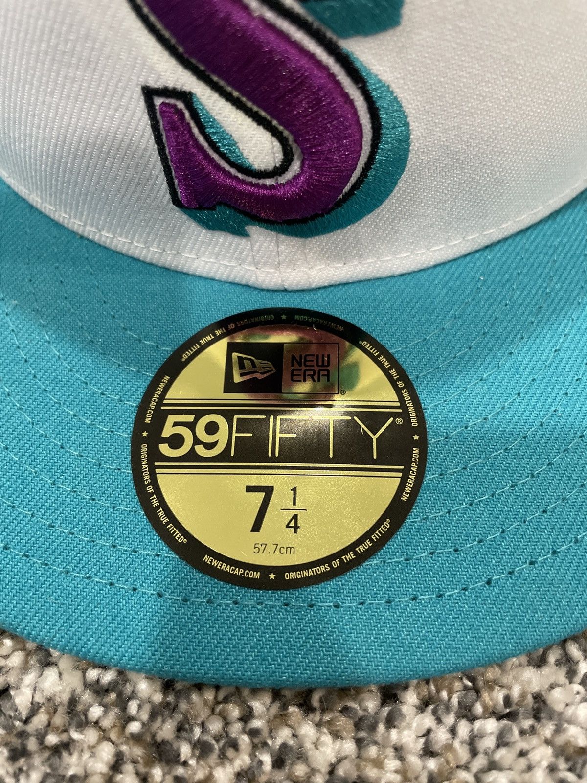 New Era Seattle Mariners Dogtown Pack Hat Club Size ONE SIZE - 2 Thumbnail