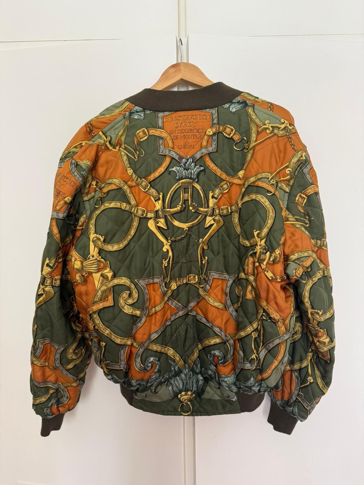 Hermes Vintage Hermes 80s Green Silk Reversible Bomber Jacket Size US M / EU 48-50 / 2 - 4 Thumbnail
