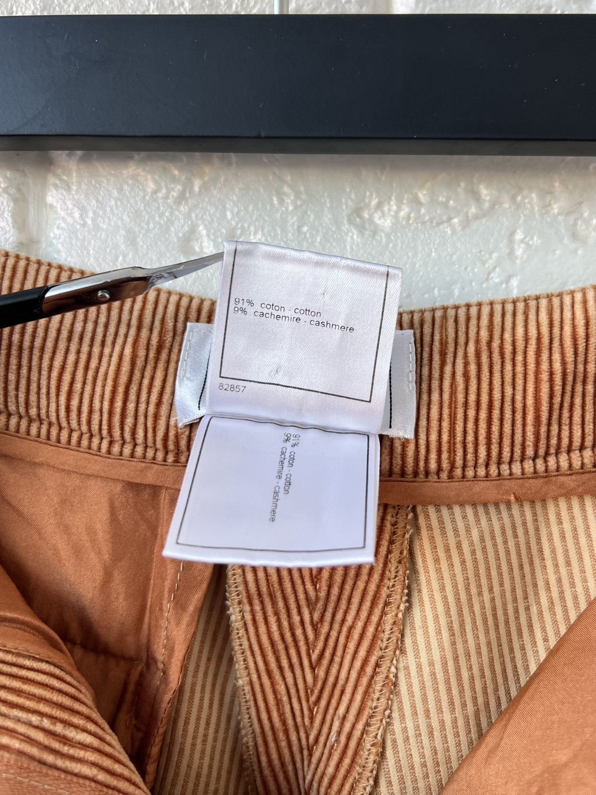 Chanel Chanel Corduroy Cotton / Cashmere Zip Pants Size 24" / US 00 / IT 34 - 10 Thumbnail