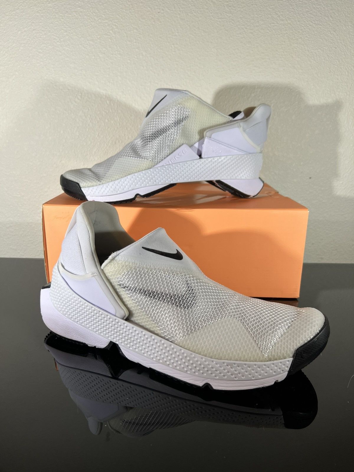 Nike Nike Go Flyease White Size US 11 / EU 44 - 1 Thumbnail