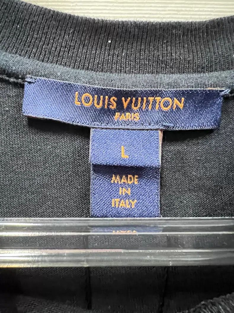 Louis Vuitton Louis Vuitton Chain embellished monogrammed printed short Size US L / EU 52-54 / 3 - 3 Thumbnail
