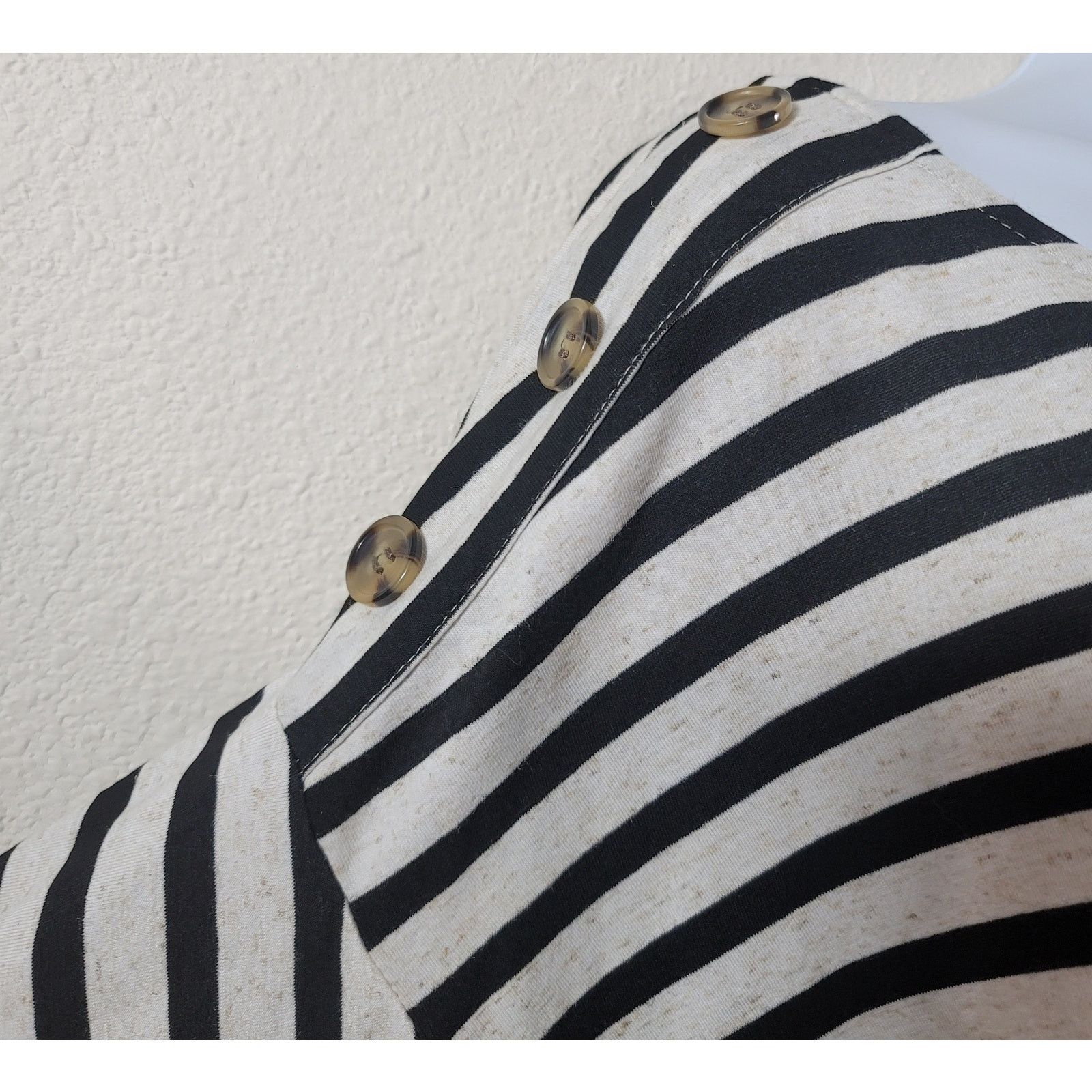 Other 89th & Madison Black Cream Striped Bell Sleeve Top 1X Size XXL / US 16-18 / IT 52-54 - 6 Thumbnail