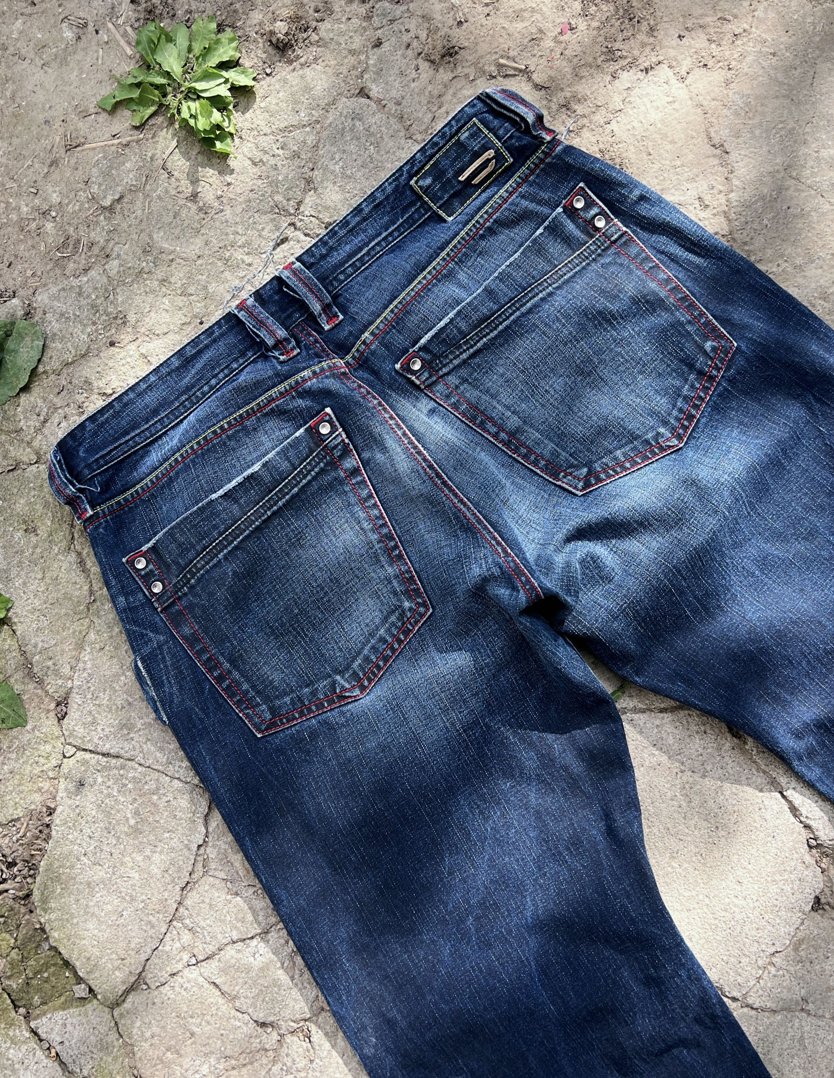 Diesel Y2K Vintage Diesel Flared Baggy Distressed Denim Jeans Size US 34 / EU 50 - 15 Thumbnail