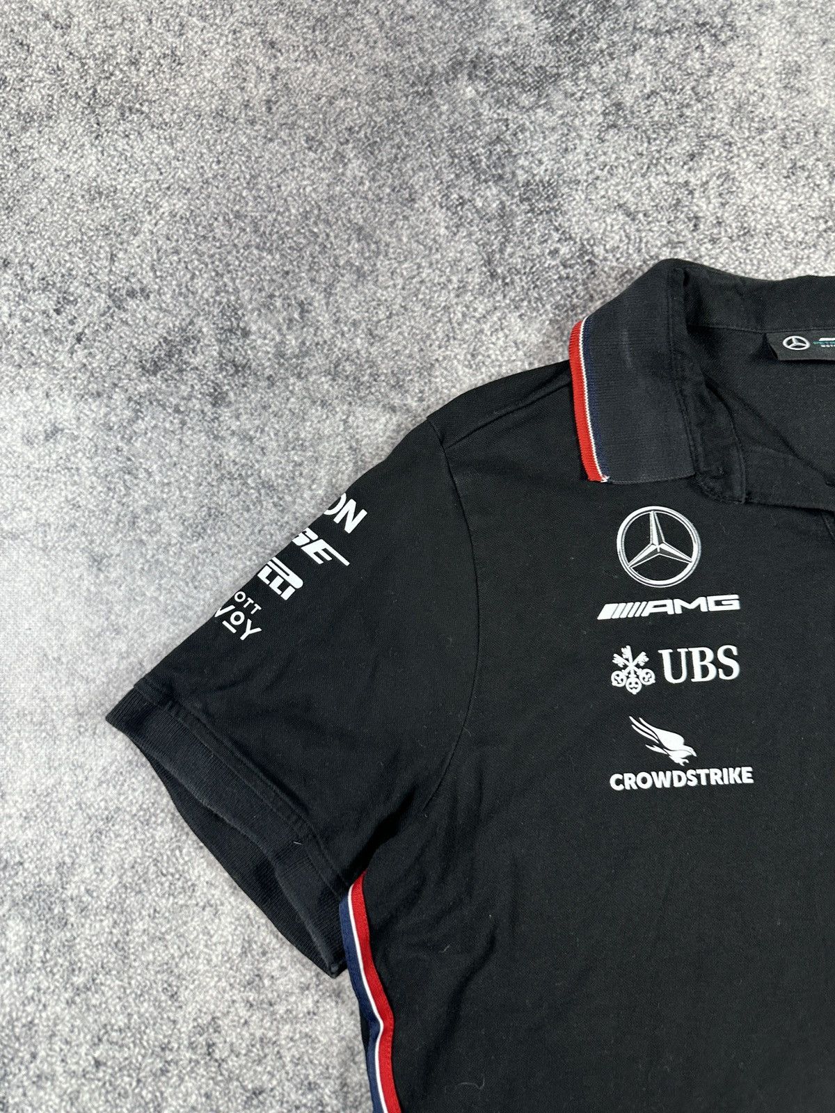 Mercedes-Benz F-1 Mercedes Benz AMG Polo Petronas Racing Logo Rare XL USA Size US XL / EU 56 / 4 - 2 Thumbnail