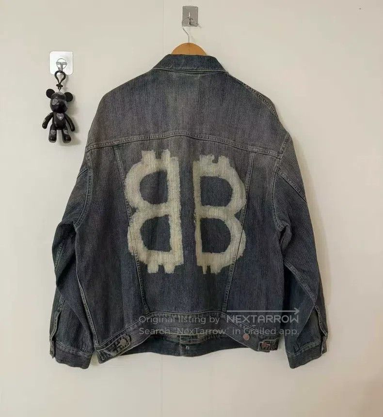 Balenciaga Balenciaga Bitcoin Embroidered Denim Jacket with Double Ar Size US S / EU 44-46 / 1 - 2 Thumbnail