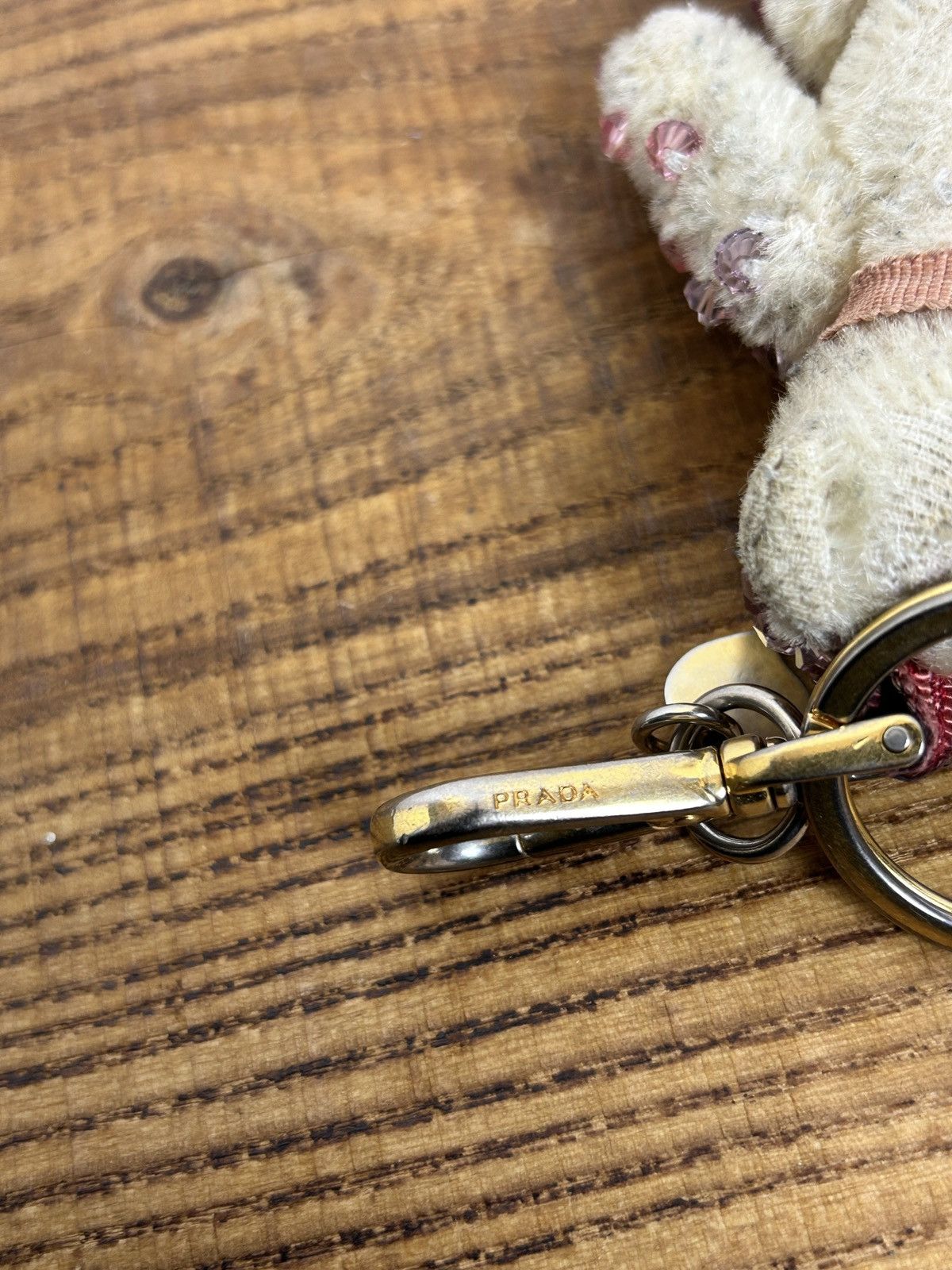 Prada Vintage Prada Heart Love Bag Charm Bear Key Holder Beige Size ONE SIZE - 10 Thumbnail