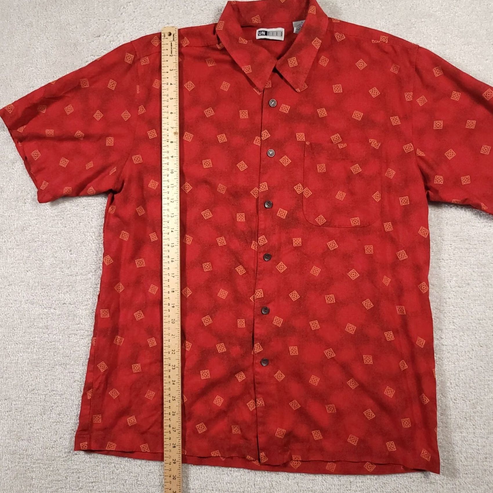 Vintage Untied Silk Shirt Men's Large Red Geometric S/S Hawaiian Tropical Caribbean Button-Up Shirt Size US L / EU 52-54 / 3 - 6 Thumbnail