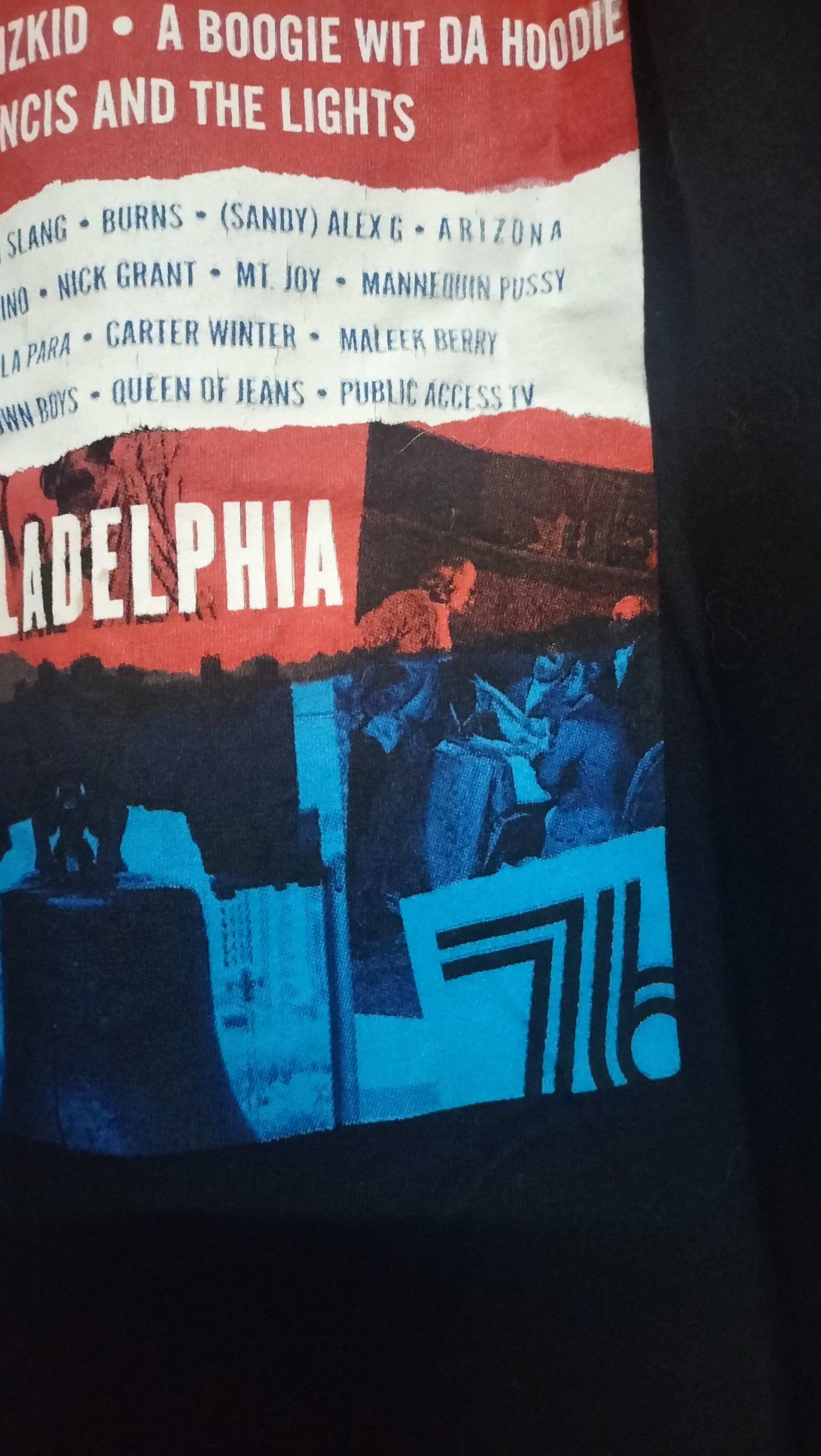 Band Tees Made in America 2017 ChainSmokers Jay Z J Cole Budweiser Size US L / EU 52-54 / 3 - 7 Thumbnail