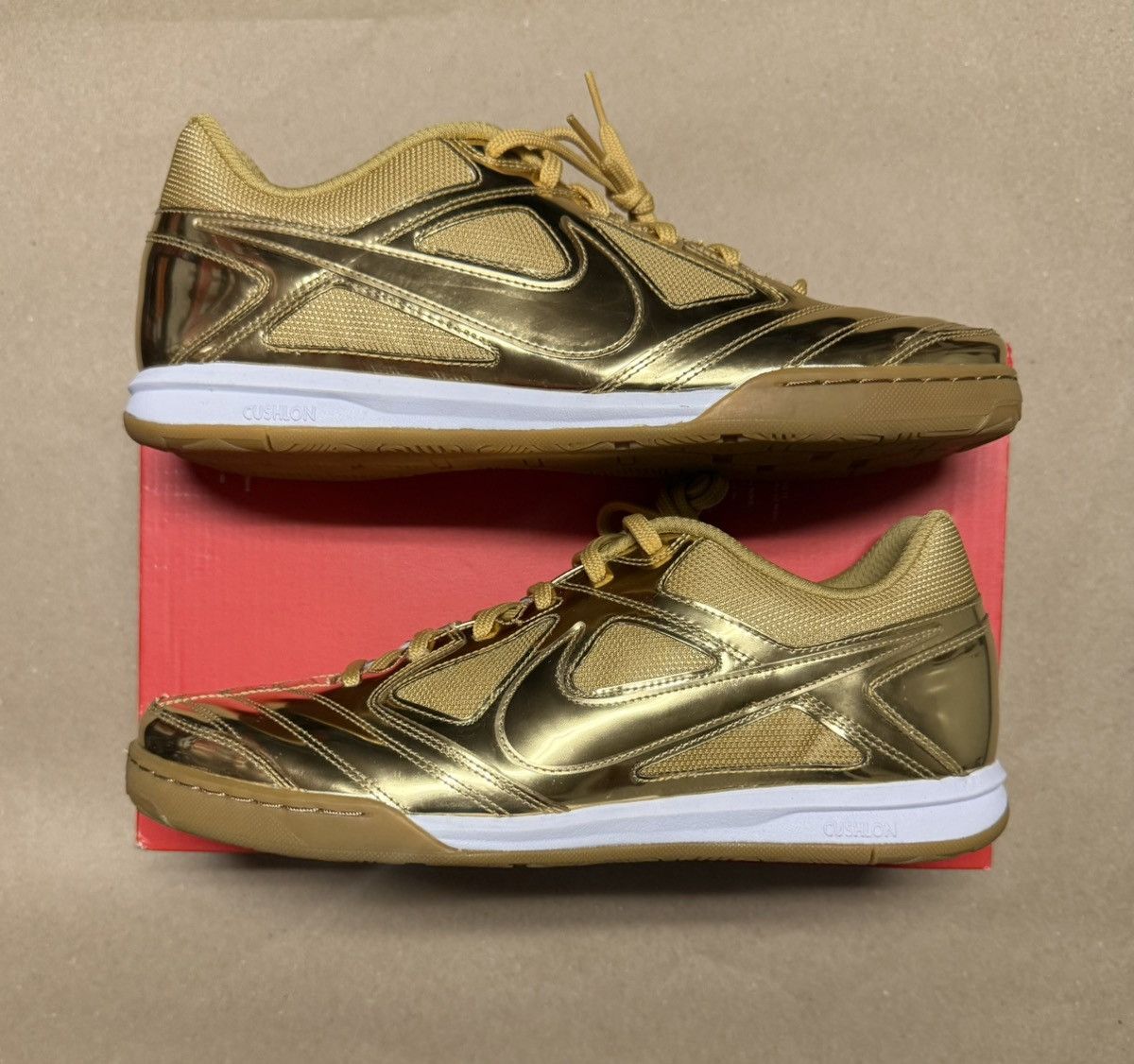 Nike Nike Gato LV8 Indoor Soccer Gold Men’s size 11 shoes NEW Size US 11 / EU 44 - 1 Thumbnail