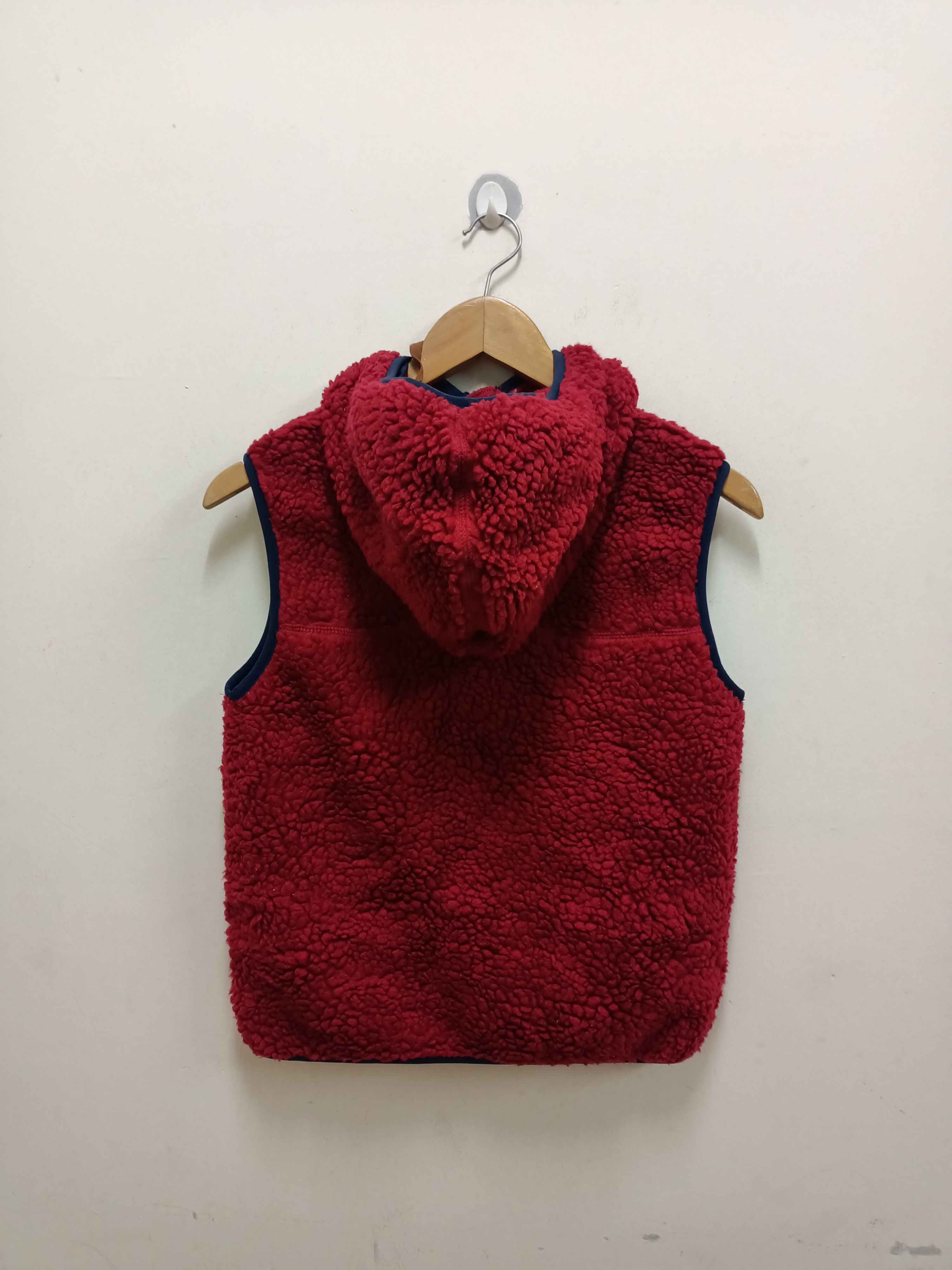 Japanese Brand RNA Inc. Sherpa hoodie vest Size US M / EU 48-50 / 2 - 2 Thumbnail