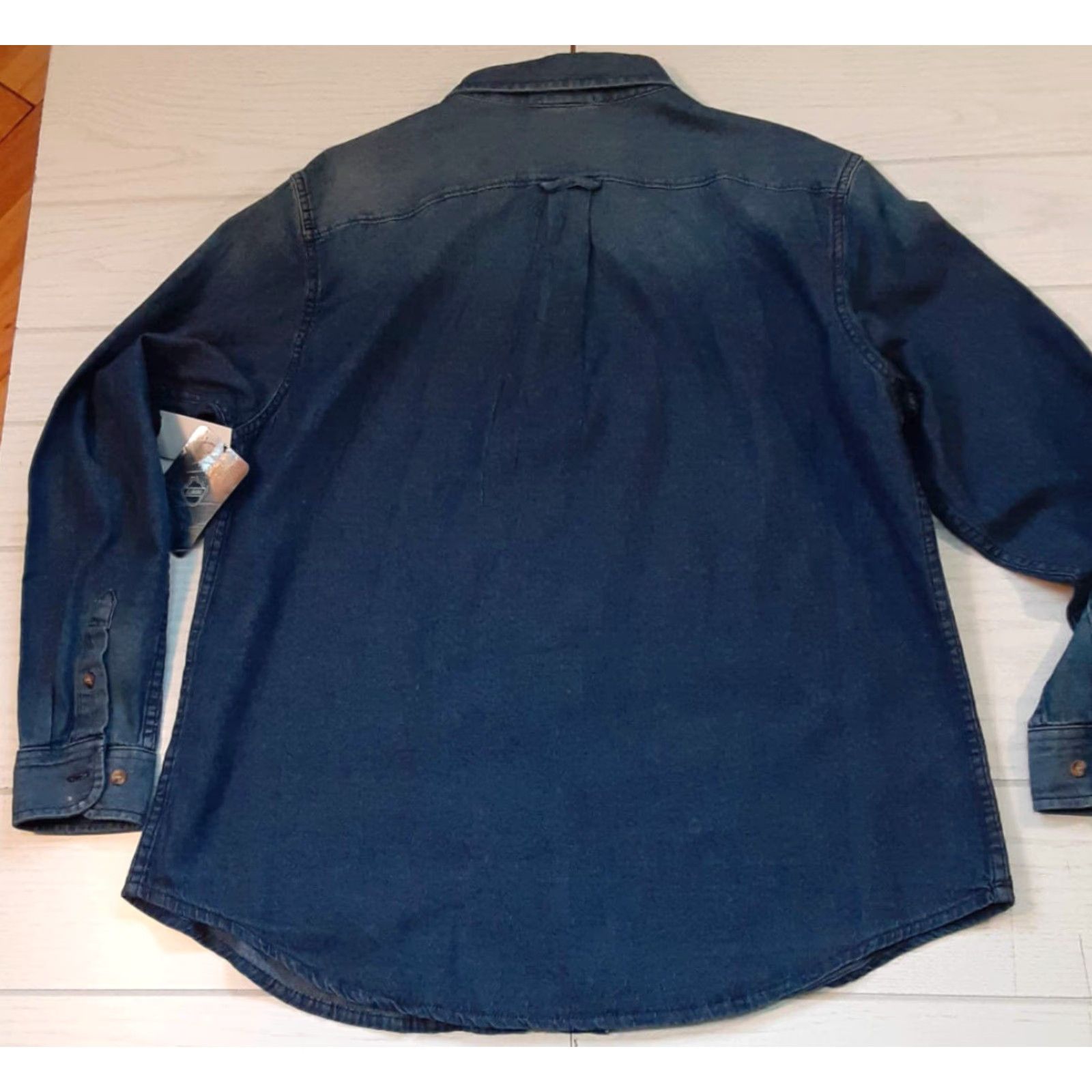 NHL Detroit Red Wings Hockey Full Button Shirt Blue Jean NHL NWT EUC Large Men Long Sleeve Button-Up 2XL Blue Popular Size US XXL / EU 58 / 5 - 6 Thumbnail