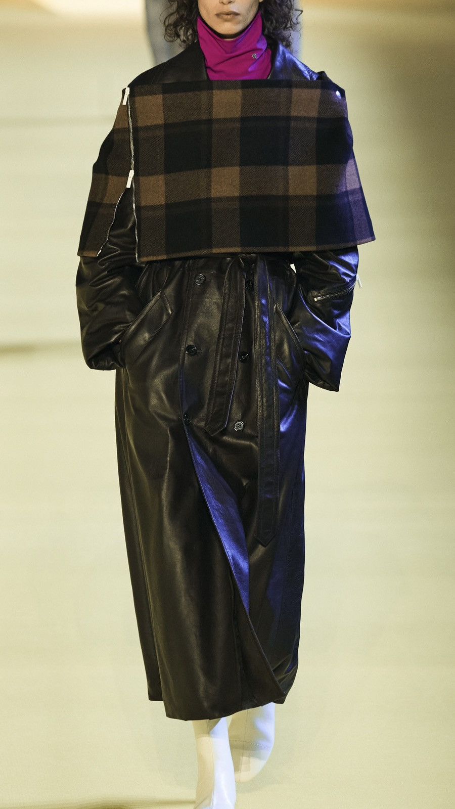 Raf Simons RAF Simons Fall2020 Runway Long leather trench coat Size US S / EU 44-46 / 1 - 3 Thumbnail