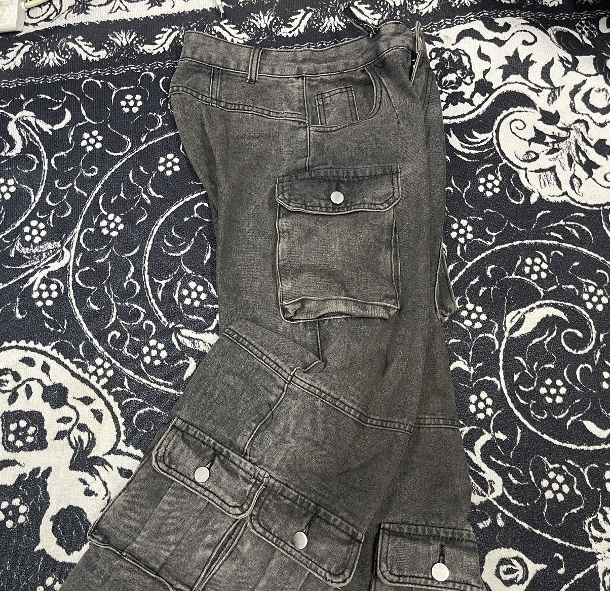 Japanese Brand 2000s BALENCIAGA INSPIRED MULTIPOCKET JEANS BAGGY Size 26" / US 2 / IT 38 - 5 Thumbnail