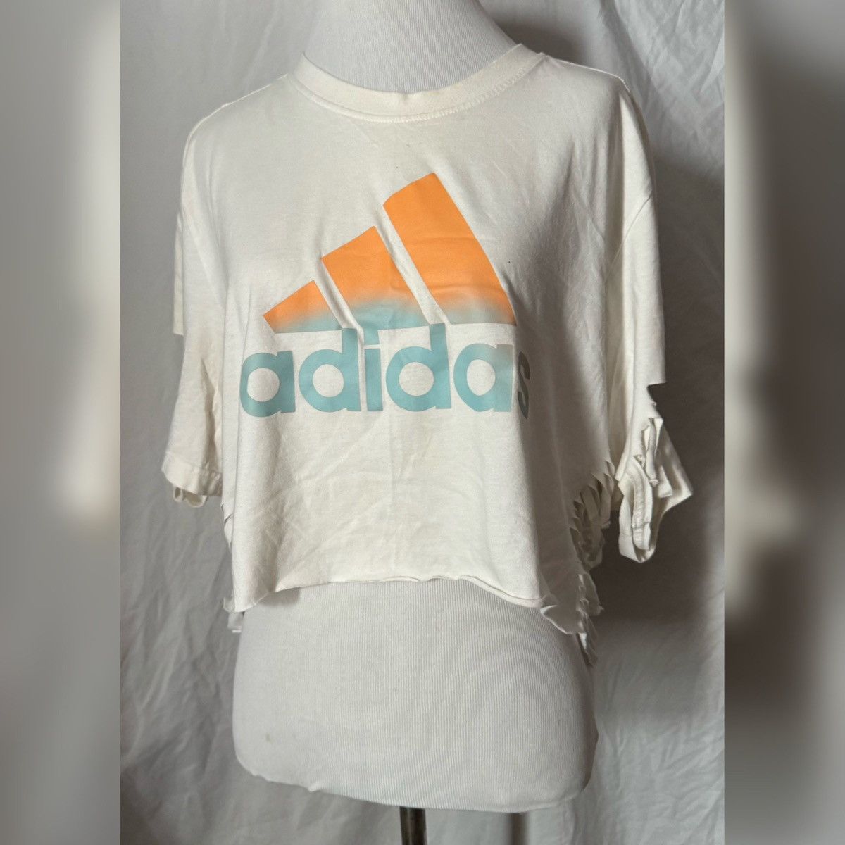 Adidas Adidas, Raw Hem, Sleeve & Side Fringe, Crop Top, Casual Tee Size L / US 10 / IT 46 - 4 Thumbnail