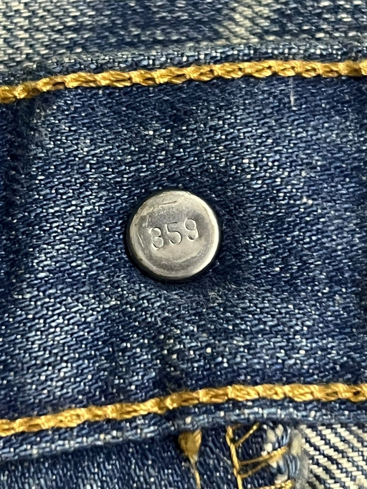 Levi's Loose Vintage 05s Levi’s 501 Japan Denim-Faded Whisker Wash Size US 33 - 12 Thumbnail