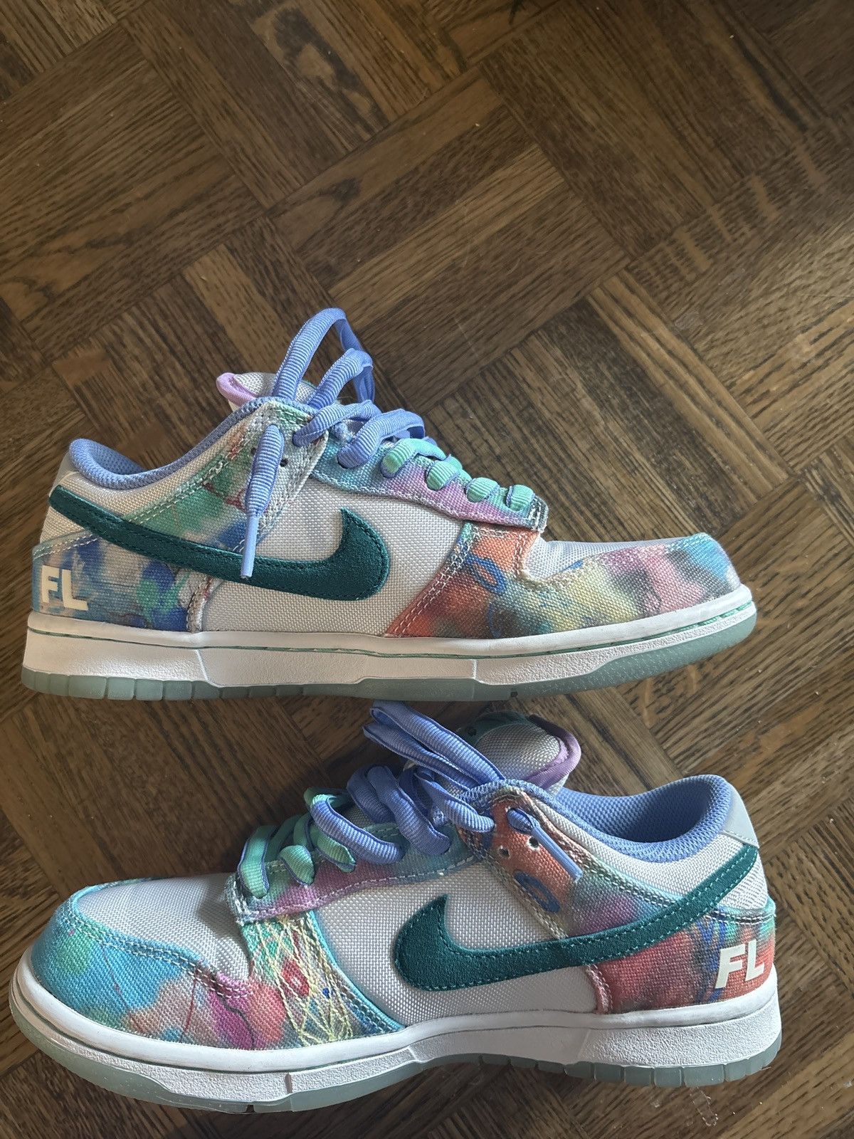 Nike × Parra Nike SB Dunk Low Pro x Parra Abstract Art Size US 6.5 / EU 39-40 - 2 Thumbnail