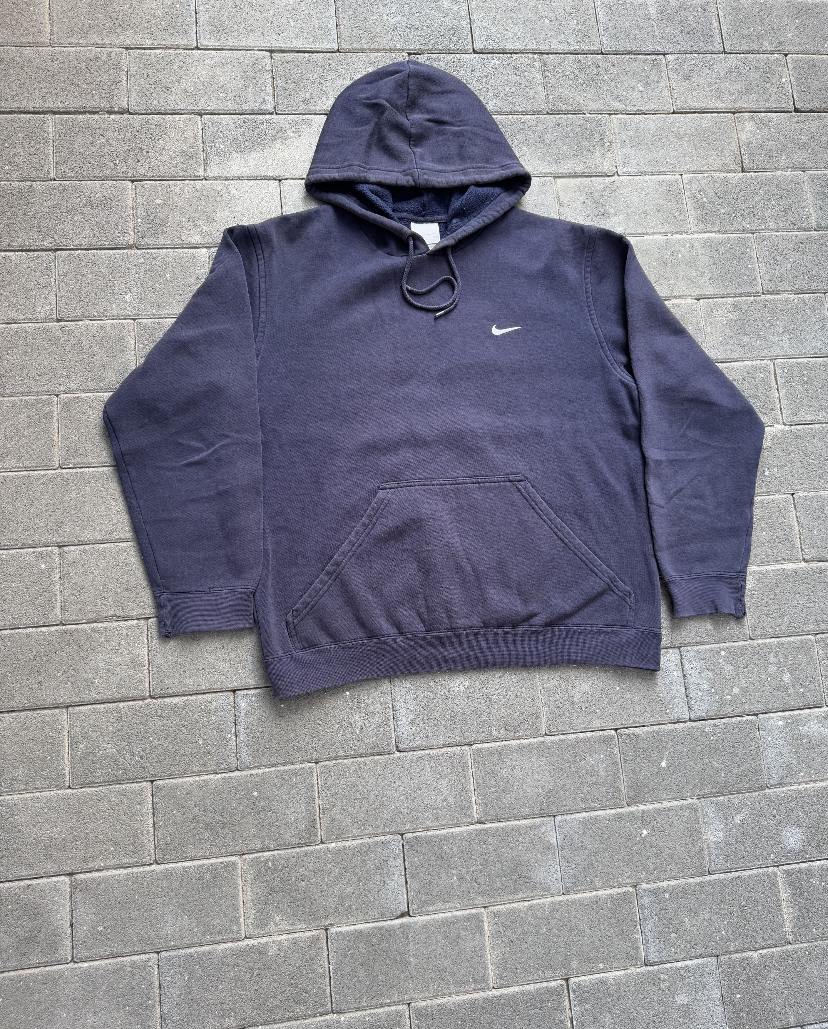 Nike VTG 90s Nike Embroidered Swoosh Hoodie Sweatshirt Size US L / EU 52-54 / 3 - 2 Thumbnail