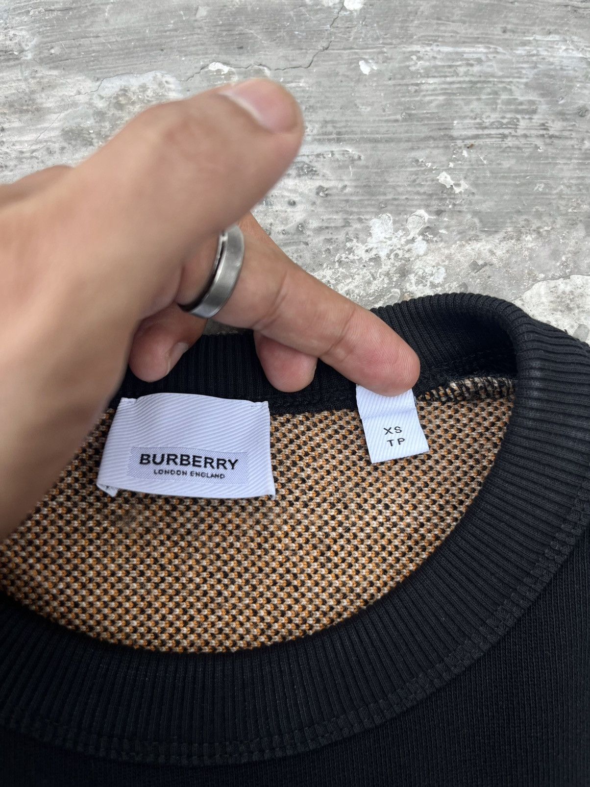 Burberry Burberry Logo Fringe Sleeve Sweatshirt Size S / US 4 / IT 40 - 8 Thumbnail